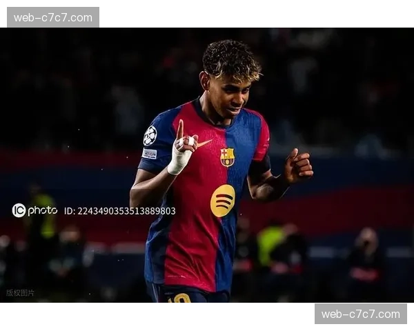 巴塞罗那足球俱乐部与16岁天才亚马尔续约至2030年